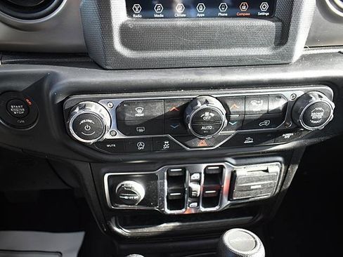 Used 2020 Jeep Gladiator Sport w/ Quick Order Package 24S image 24