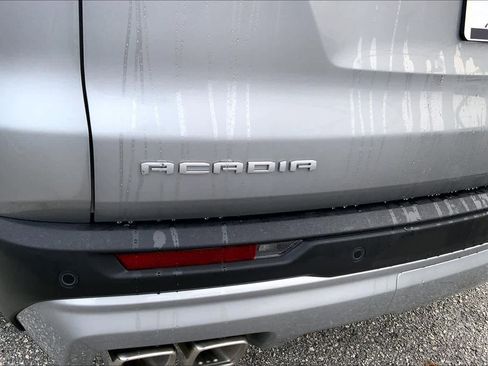 New 2026 GMC Acadia Elevation image 15