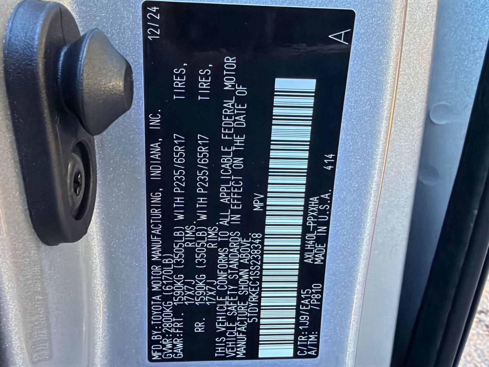 Used 2025 Toyota Sienna XLE FWD image 29