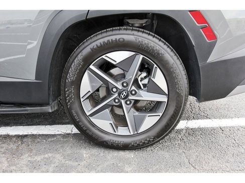 Certified 2025 Hyundai Tucson SEL image 32