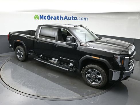 New 2025 GMC Sierra 2500 SLE w/ SLE Value Package; image 3