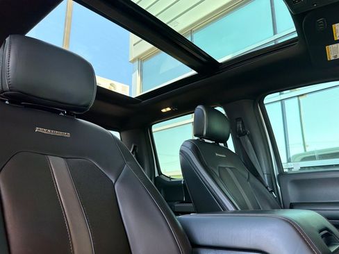 Used 2018 Ford F150 Platinum w/ Technology Package AWD/4WD image 17
