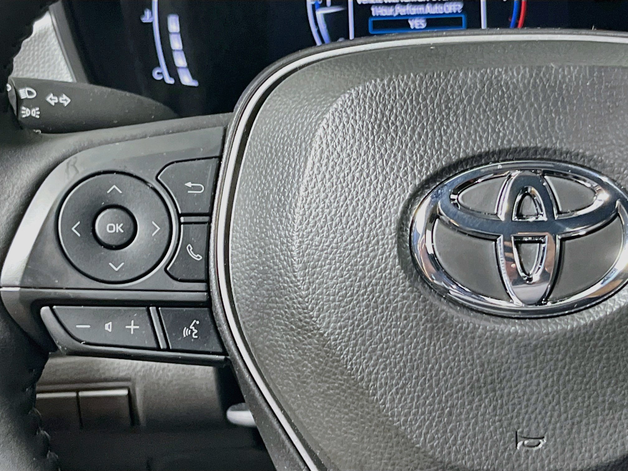 Used 2026 Toyota Corolla SE FWD image 18