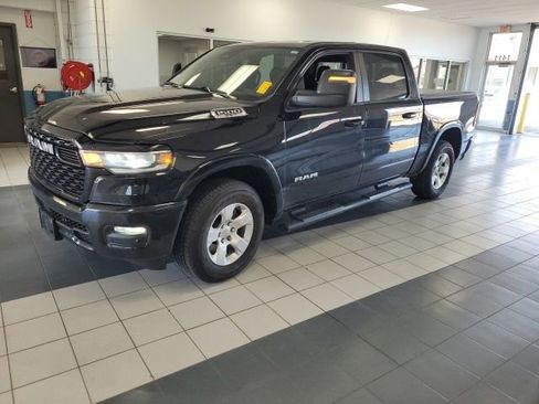Used 2025 RAM 1500 Big Horn image 3