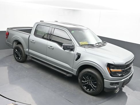 New 2025 Ford F150 XLT w/ Equipment Group 303A High image 34