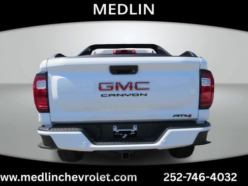 Used 2025 GMC Canyon AT4 w/ Nightfall Edition AWD/4WD image 7