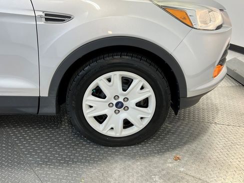 Used 2015 Ford Escape S image 11