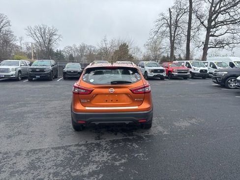 Used 2022 Nissan Rogue Sport SV image 7