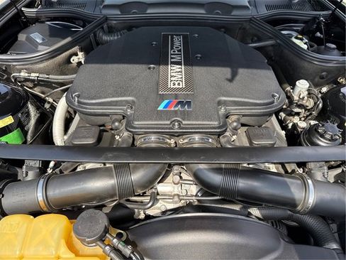 Used 2002 BMW Z8 image 10