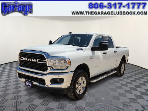 Used 2024 RAM 2500 Big Horn w/ Off Road Package AWD/4WD image 1