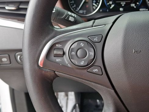 Used 2021 Buick Enclave Avenir w/ Avenir Technology Package AWD/4WD image 22