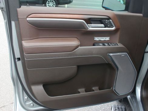 Used 2026 GMC Sierra 1500 Denali AWD/4WD image 13