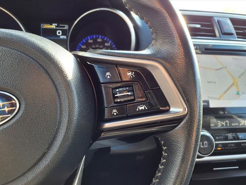 Used 2018 Subaru Outback 2.5i Limited image 16