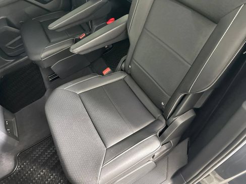 Used 2023 Volkswagen Atlas SE w/ Panoramic Sunroof Package FWD image 27