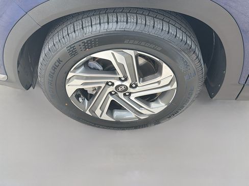 Used 2023 Hyundai Santa Fe SEL FWD image 35