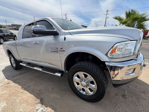Used 2018 RAM 2500 Laramie w/ Convenience Group image 5