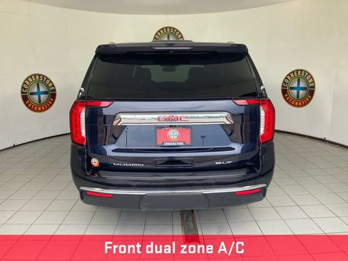 Used 2024 GMC Yukon SLT w/ SLT Luxury Package AWD/4WD image 18