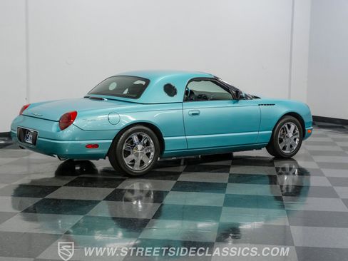 Used 2002 Ford Thunderbird image 12