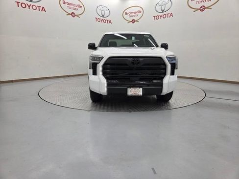 New 2026 Toyota Tundra Limited AWD/4WD image 4