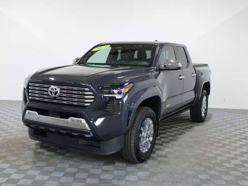 Used 2024 Toyota Tacoma Limited w/ Limited Package (LT) AWD/4WD image 2