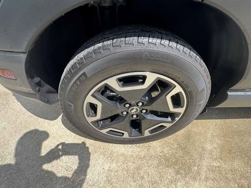 Used 2024 Ford Bronco Sport Outer Banks AWD/4WD image 30