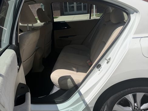 Used 2013 Honda Accord LX image 11