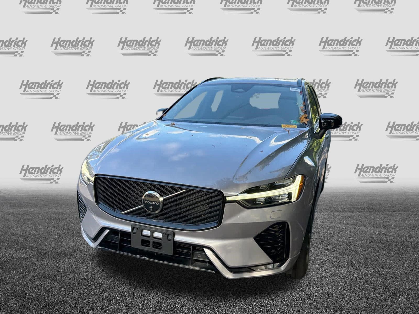 Used 2026 Volvo XC60 B5 Plus AWD/4WD image 8