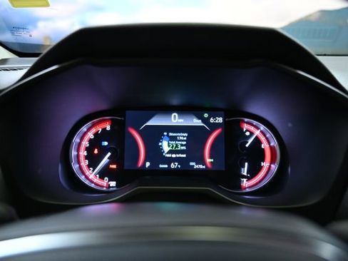 Used 2025 Toyota RAV4 XLE Premium image 38