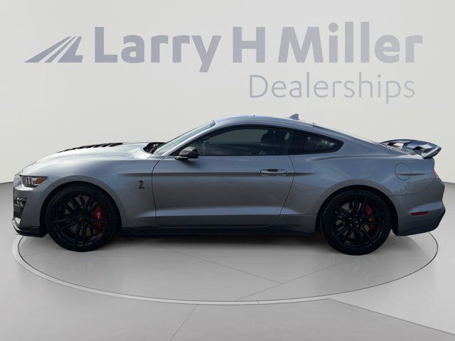 Certified 2022 Ford Mustang Shelby GT500 RWD image 2