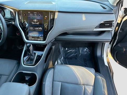 Certified 2024 Subaru Outback Onyx Edition image 18