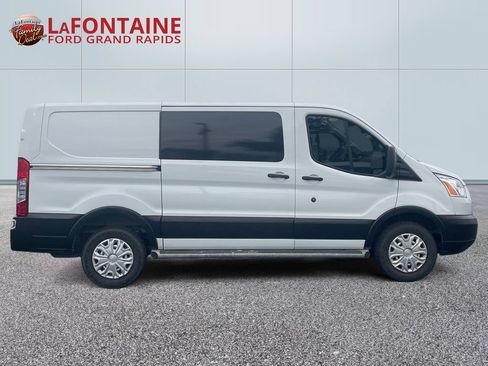 Used 2019 Ford Transit 250 130 Low Roof w/ Exterior Upgrade Package RWD image 8
