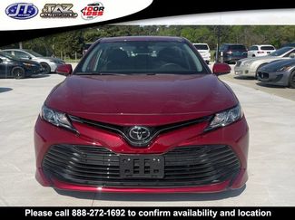 Used 2020 Toyota Camry LE video 2