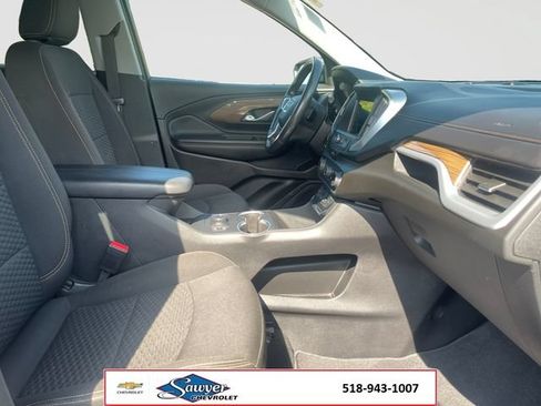 Used 2019 GMC Terrain SLE w/ Driver Convenience Package AWD/4WD image 16