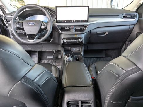 Used 2023 Ford Escape Platinum w/ Class II Trailer Tow Package AWD/4WD image 12