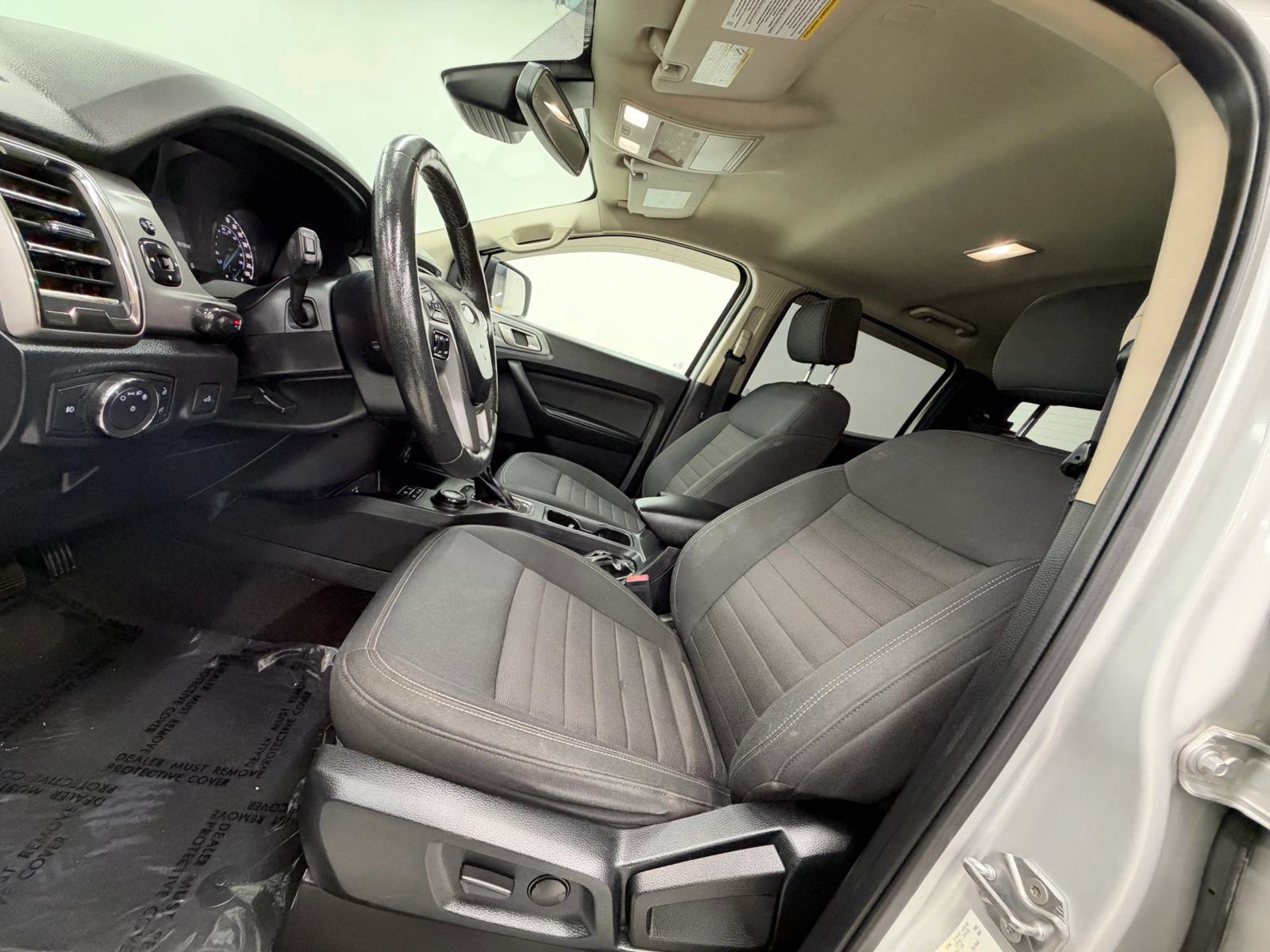 Used 2019 Ford Ranger XLT w/ Equipment Group 302A Luxury AWD/4WD image 18