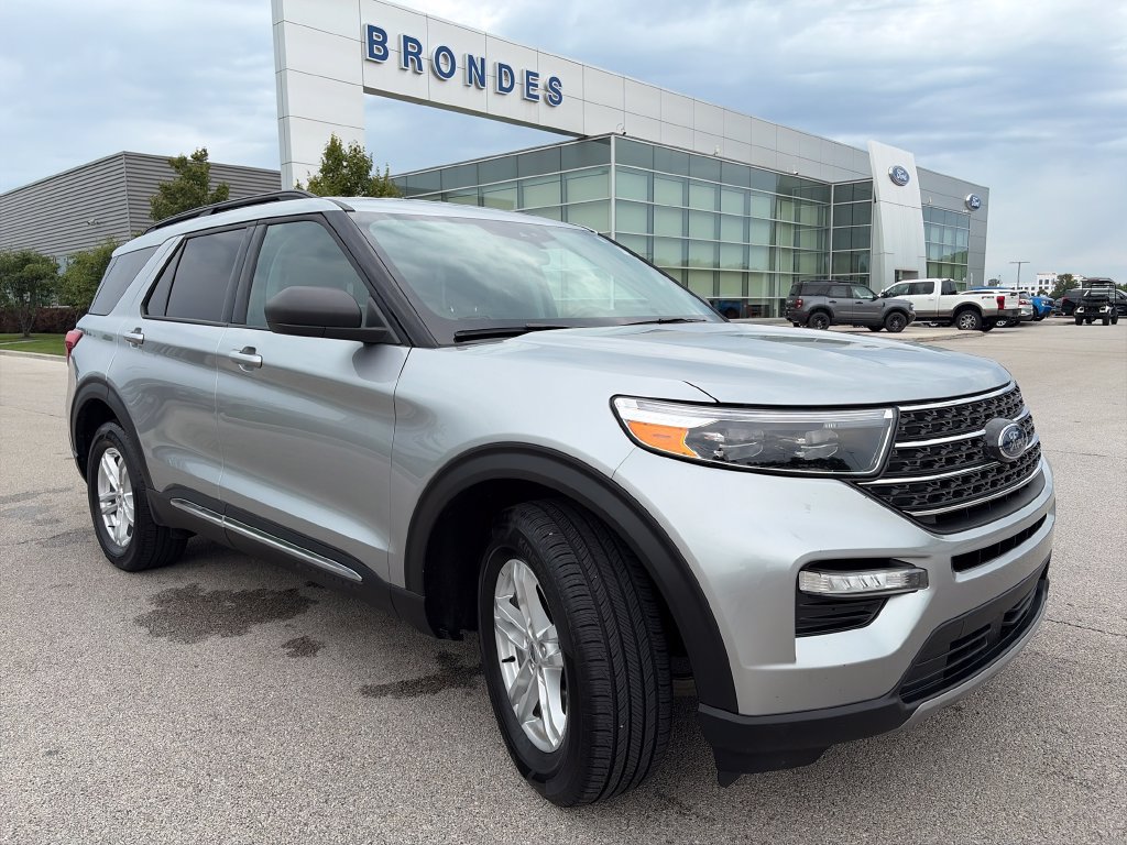 Used 2023 Ford Explorer XLT w/ Equipment Group 202A AWD/4WD 360° Tour