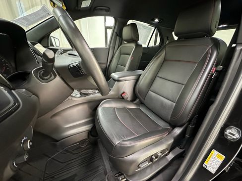 Used 2022 Chevrolet Equinox RS w/ RS Leather Package image 24