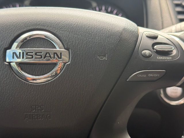 Used 2019 Nissan Pathfinder Platinum AWD/4WD image 32