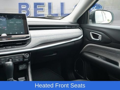 Used 2022 Jeep Compass Latitude w/ Sun and Sound Group AWD/4WD image 20