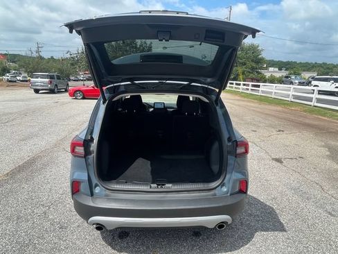 Used 2024 Ford Escape Active FWD image 11