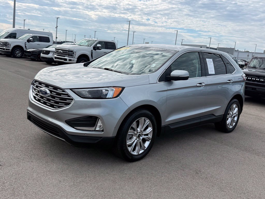 Used 2023 Ford Edge Titanium AWD/4WD image 39