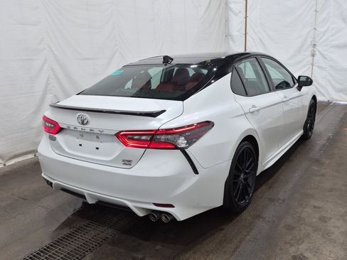 Used 2023 Toyota Camry XSE AWD/4WD image 3