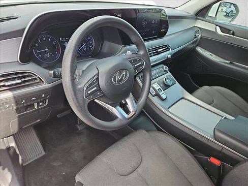Used 2022 Hyundai Palisade SE image 12