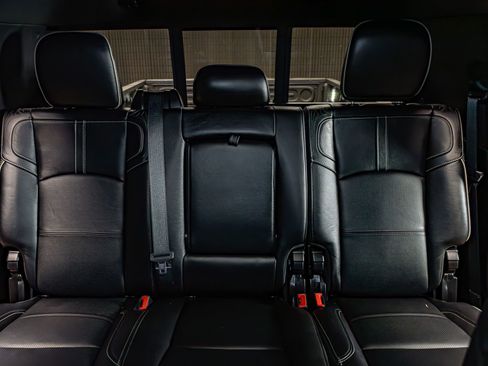 Used 2024 RAM 2500 Limited image 25