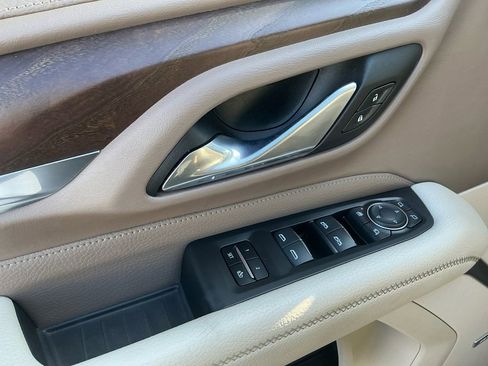 Used 2021 GMC Yukon Denali image 16