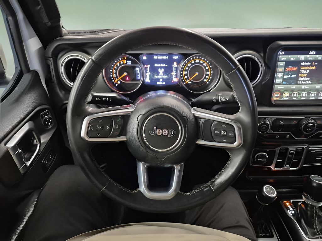 Used 2023 Jeep Gladiator Overland AWD/4WD image 23