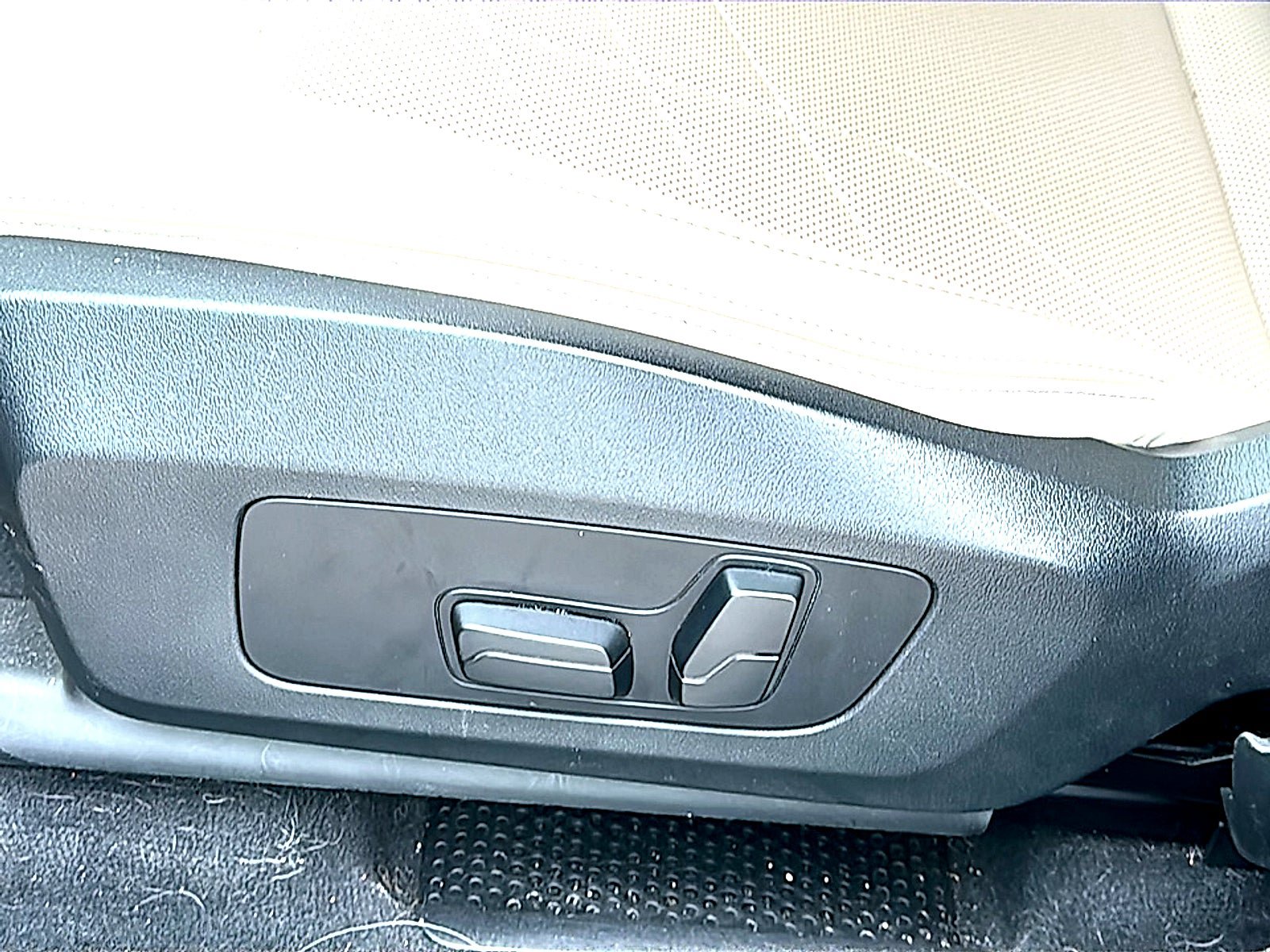 Used 2023 BMW X1 xDrive28i w/ Convenience Package AWD/4WD image 8