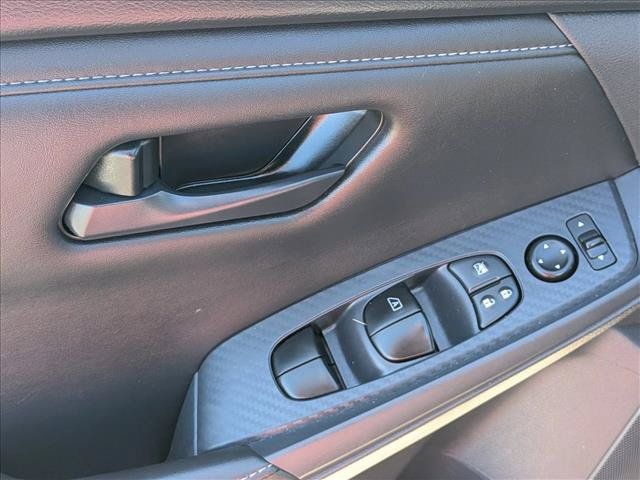 Used 2024 Nissan Sentra S FWD image 11