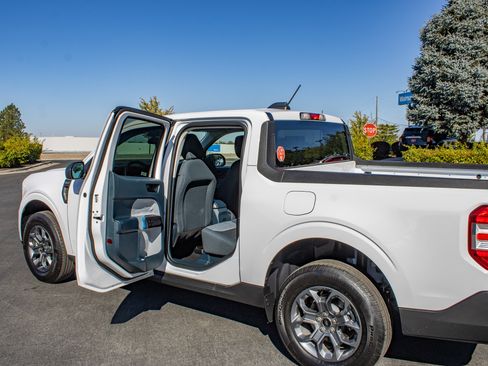 Used 2025 Ford Maverick XLT w/ Equipment Group 302A AWD/4WD image 12