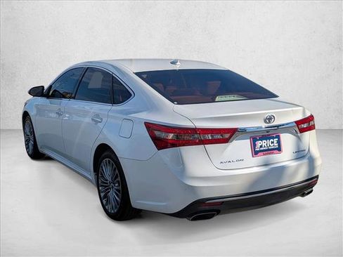 Used 2016 Toyota Avalon Limited image 8